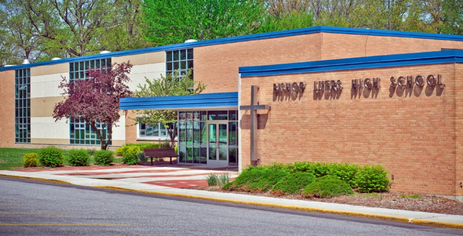 SCC: Viewing School - Bishop Luers High School